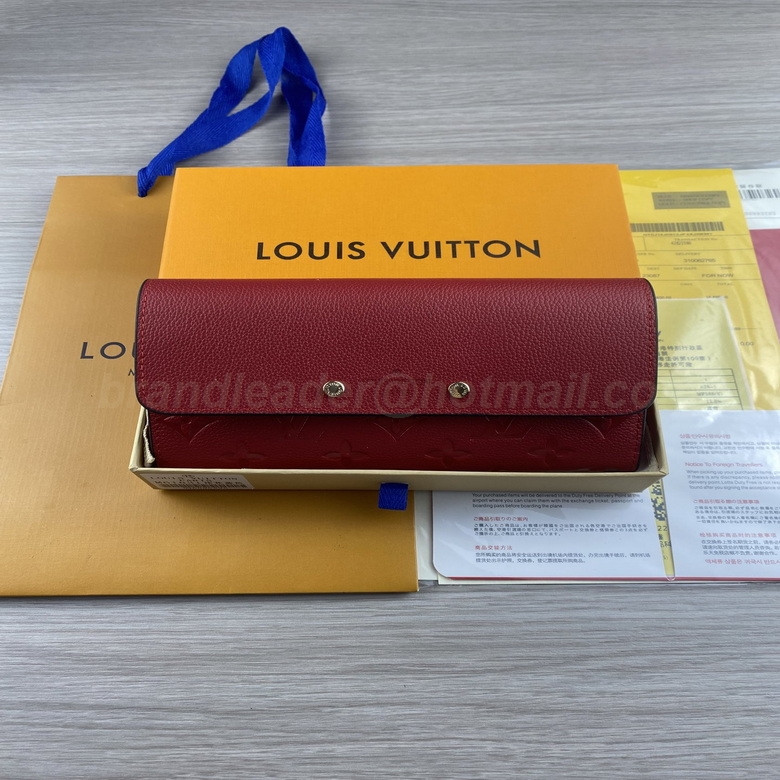 LV Wallets 129